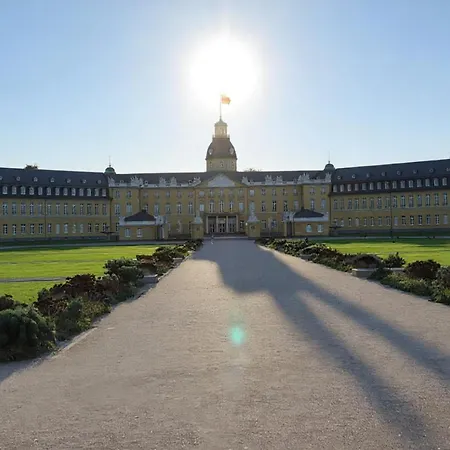 Spacious With Balcony - Nearby Schlosspark - Apolonialiving Apartament Karlsruhe