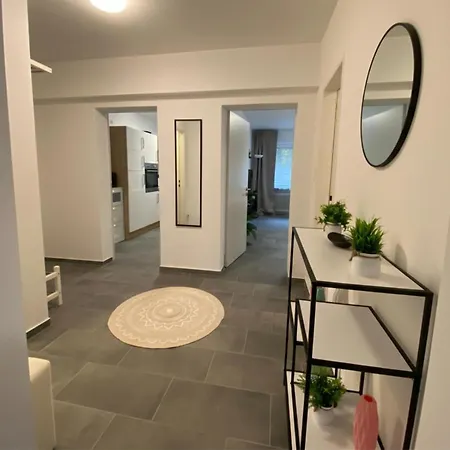 Stylish Near Schlosspark With Balcony - Apolonialiving דירה קרלסרוהה
