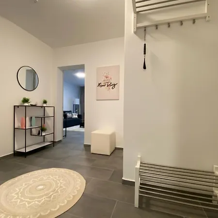 Spacious With Balcony - Nearby Schlosspark - Apolonialiving Karlsruhe