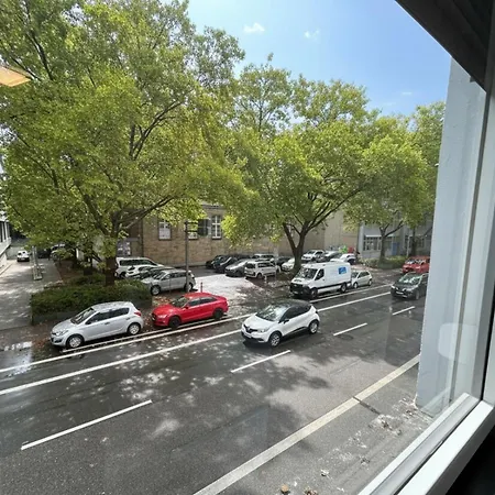 Spacious With Balcony - Nearby Schlosspark - Apolonialiving شقة كارلسروه